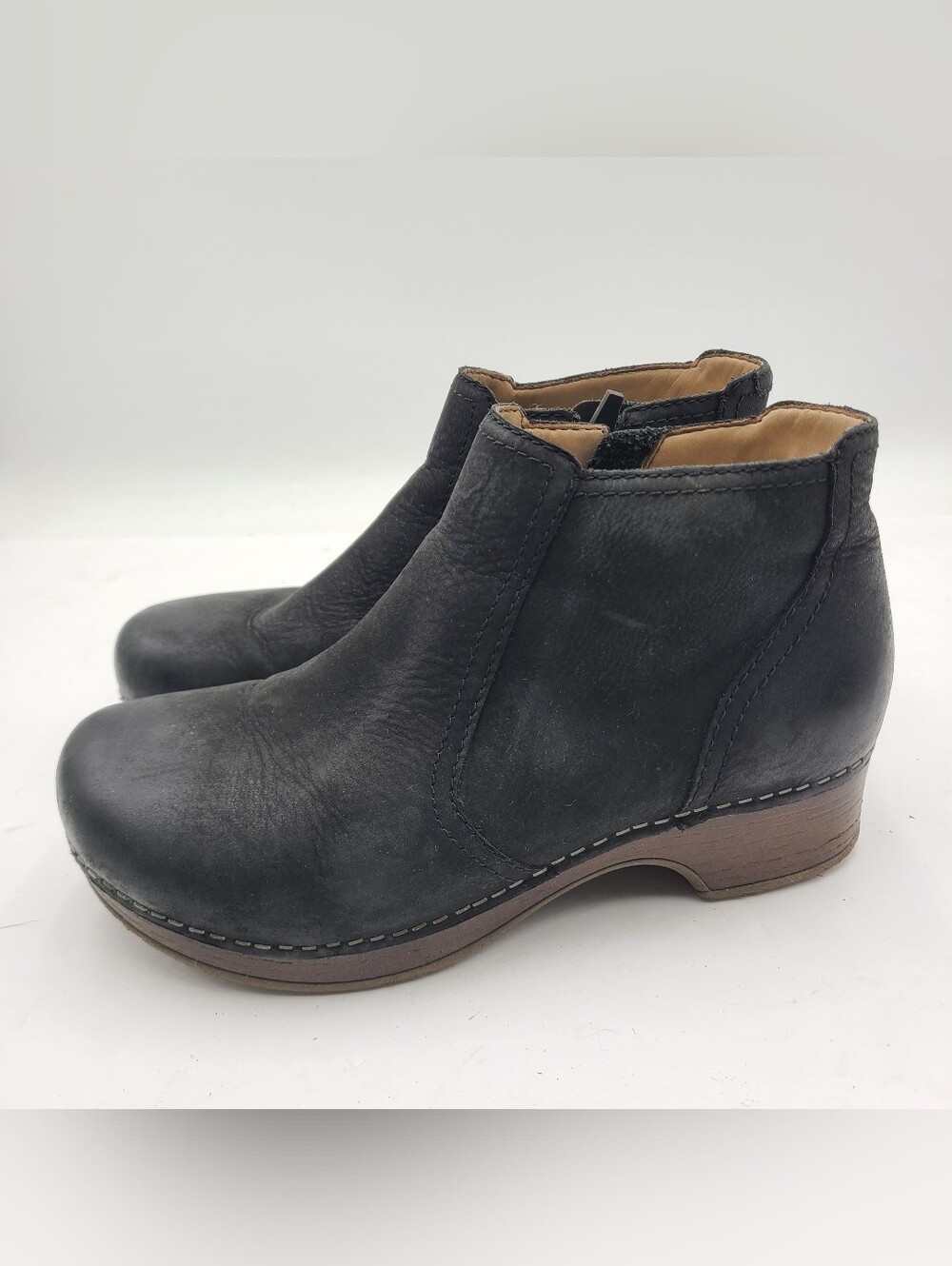 B38 Dansko Barbara Black Nubuck Zip-Up Bootie Boots Women's Size 37 EU 7 US